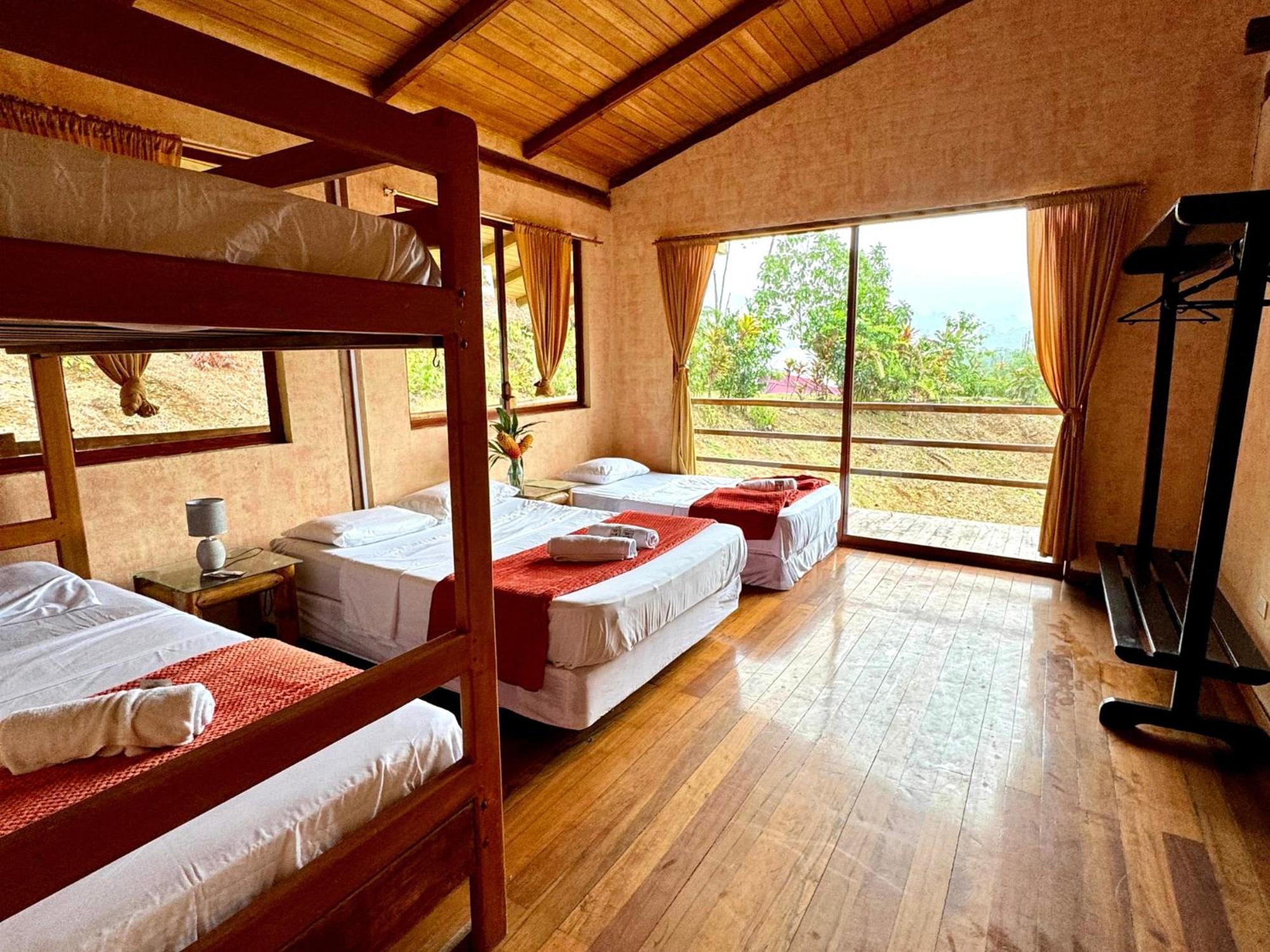 Wisdom Forest Lodge Tena Eksteriør bilde