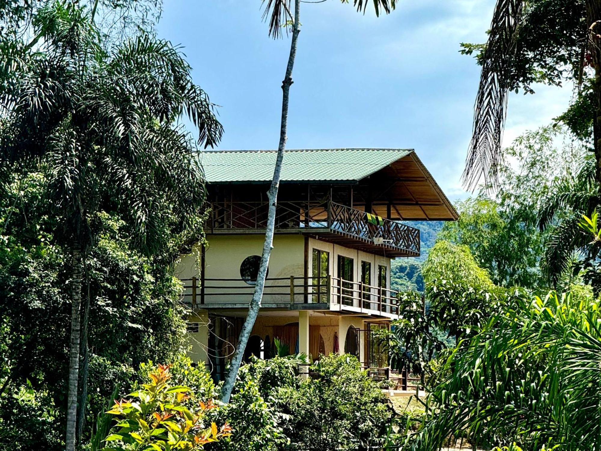 Wisdom Forest Lodge Tena Eksteriør bilde